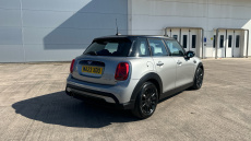 MINI Hatchback 1.5 Cooper Classic Premium 5dr Auto Petrol Hatchback